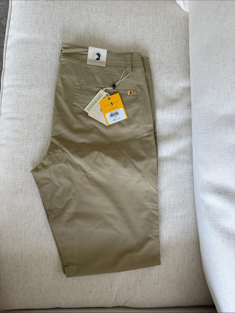 Duck Head Men's Khaki Flat-Front Chino Pants